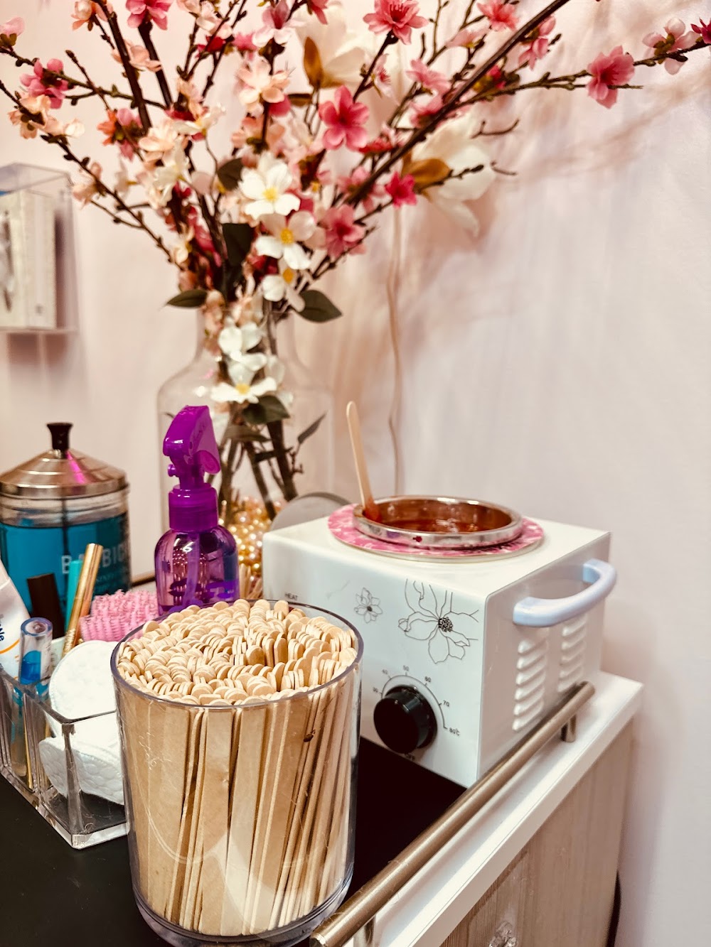Glow Wax Studio